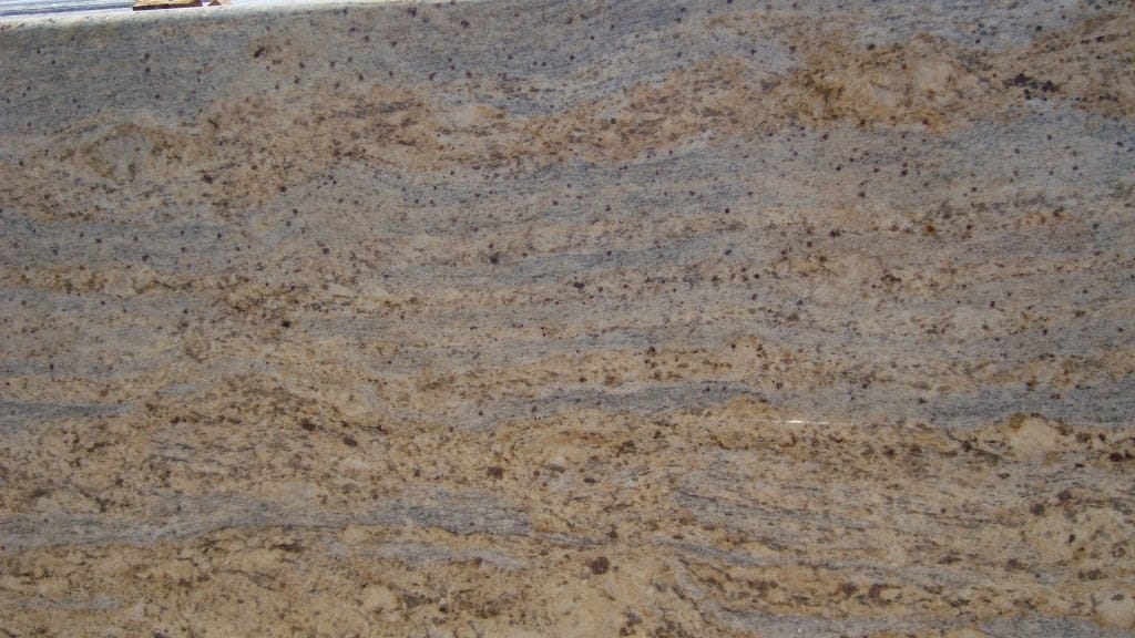 Granit Nouveau Kashmir Gold 1 KASHMIR GOLD Granit Nouveau Kashmir Gold - photo de la pierre