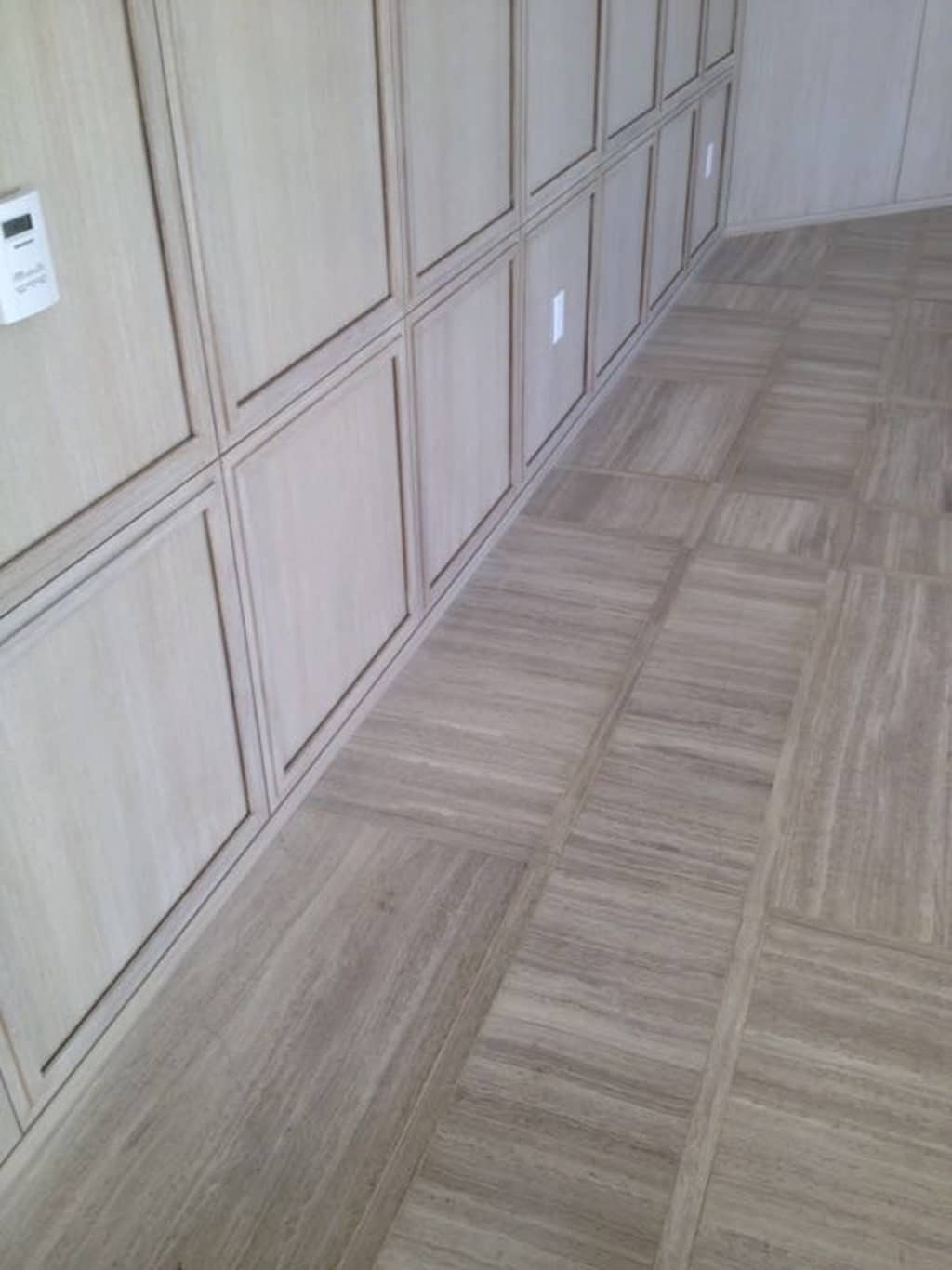 White Wood Vein Floor 3