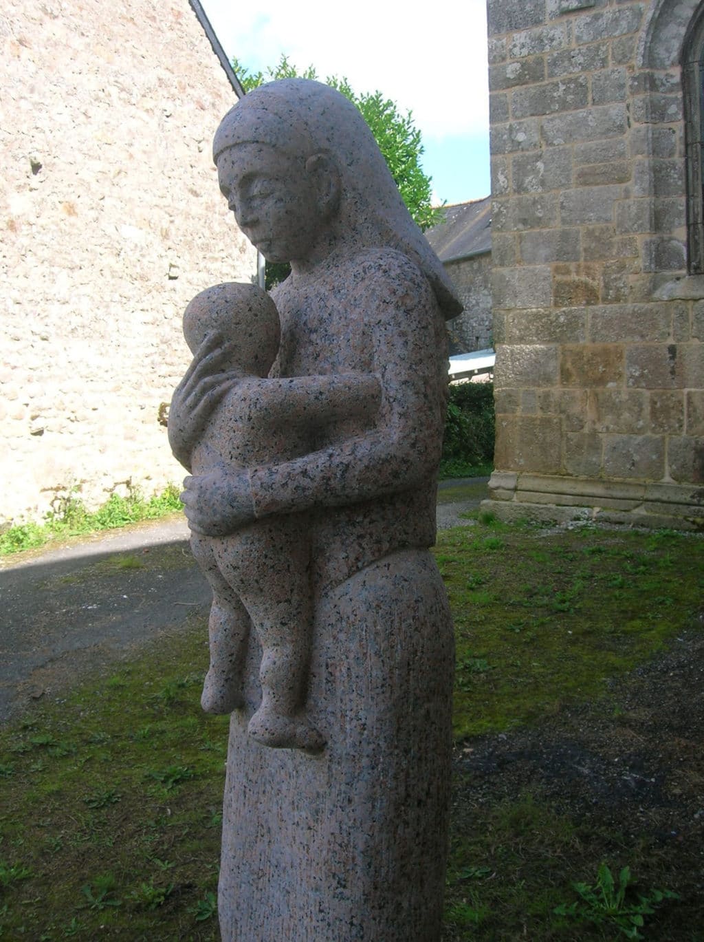 Statue Femme granit