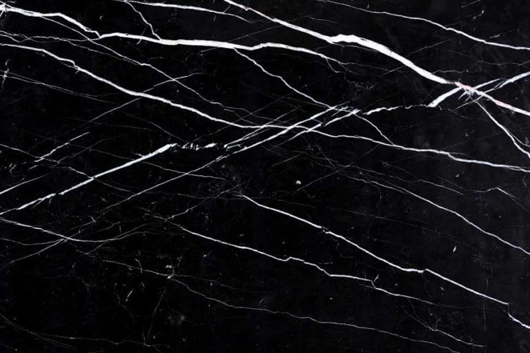 Catalogue de marbres, granits et pierres naturelles 8 Black Marquina premium copie Marbre Black Marquina