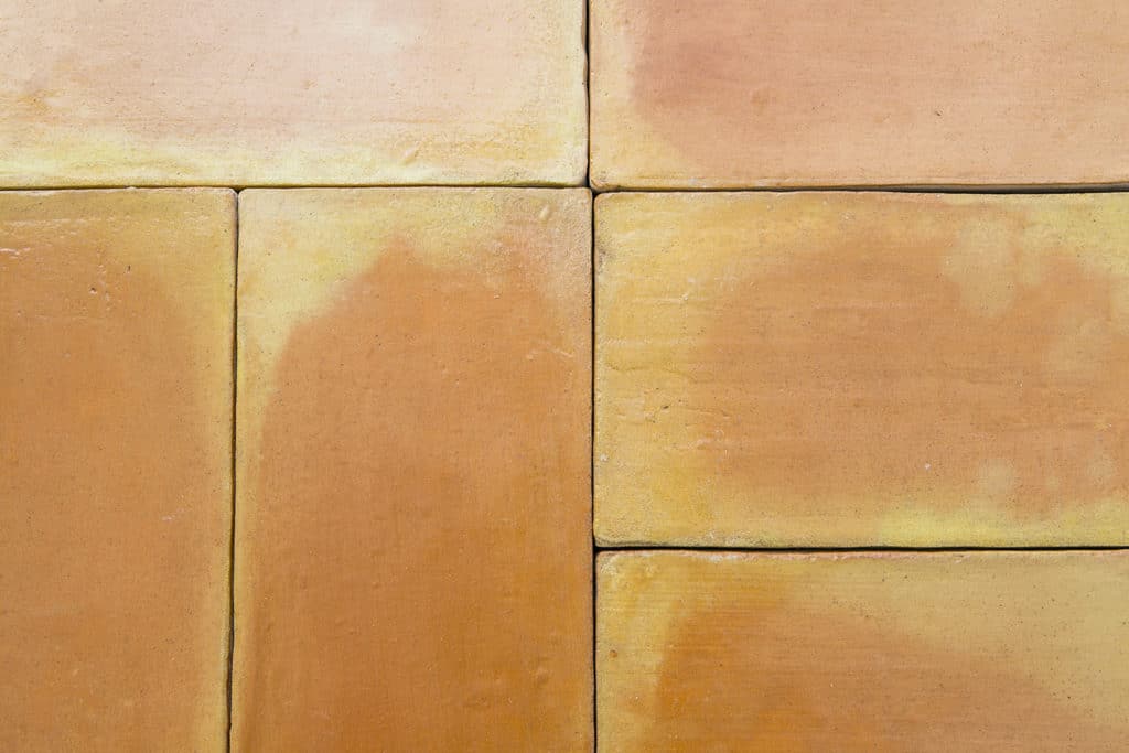 Tomette de terre cuite rectangulaire