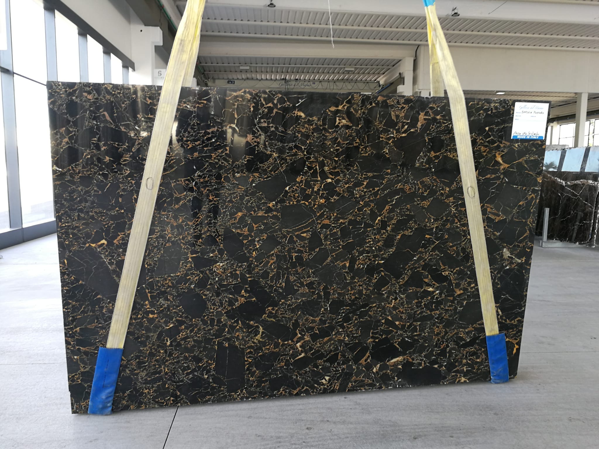 tranche marbre portoro