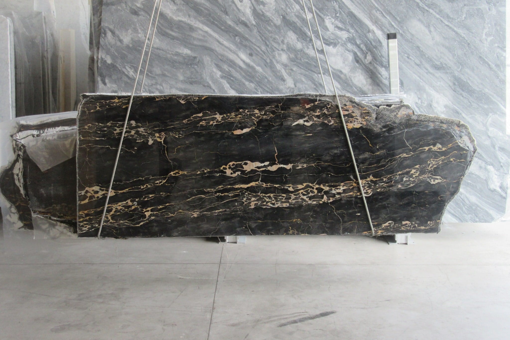 portoro or tranche longue