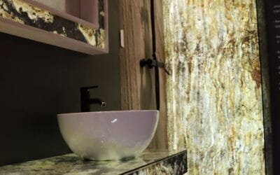 Salle de bain en quartzite : élégance, résistance et nature au quotidien