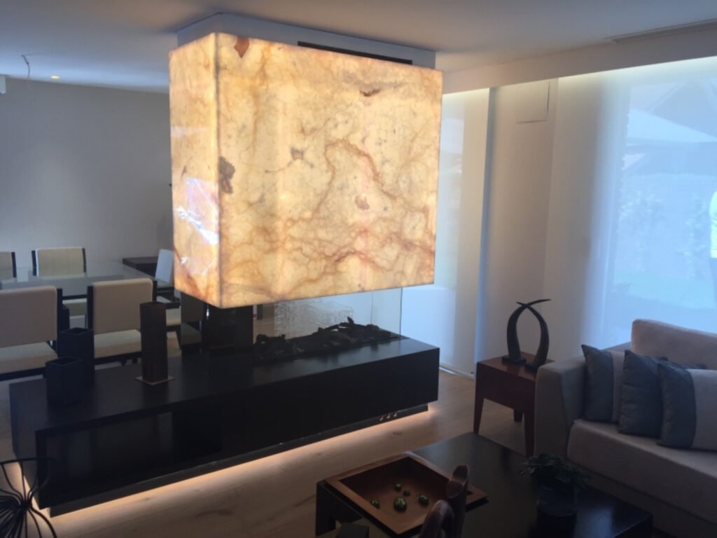 Eclairage / décoration en Onyx Blanc