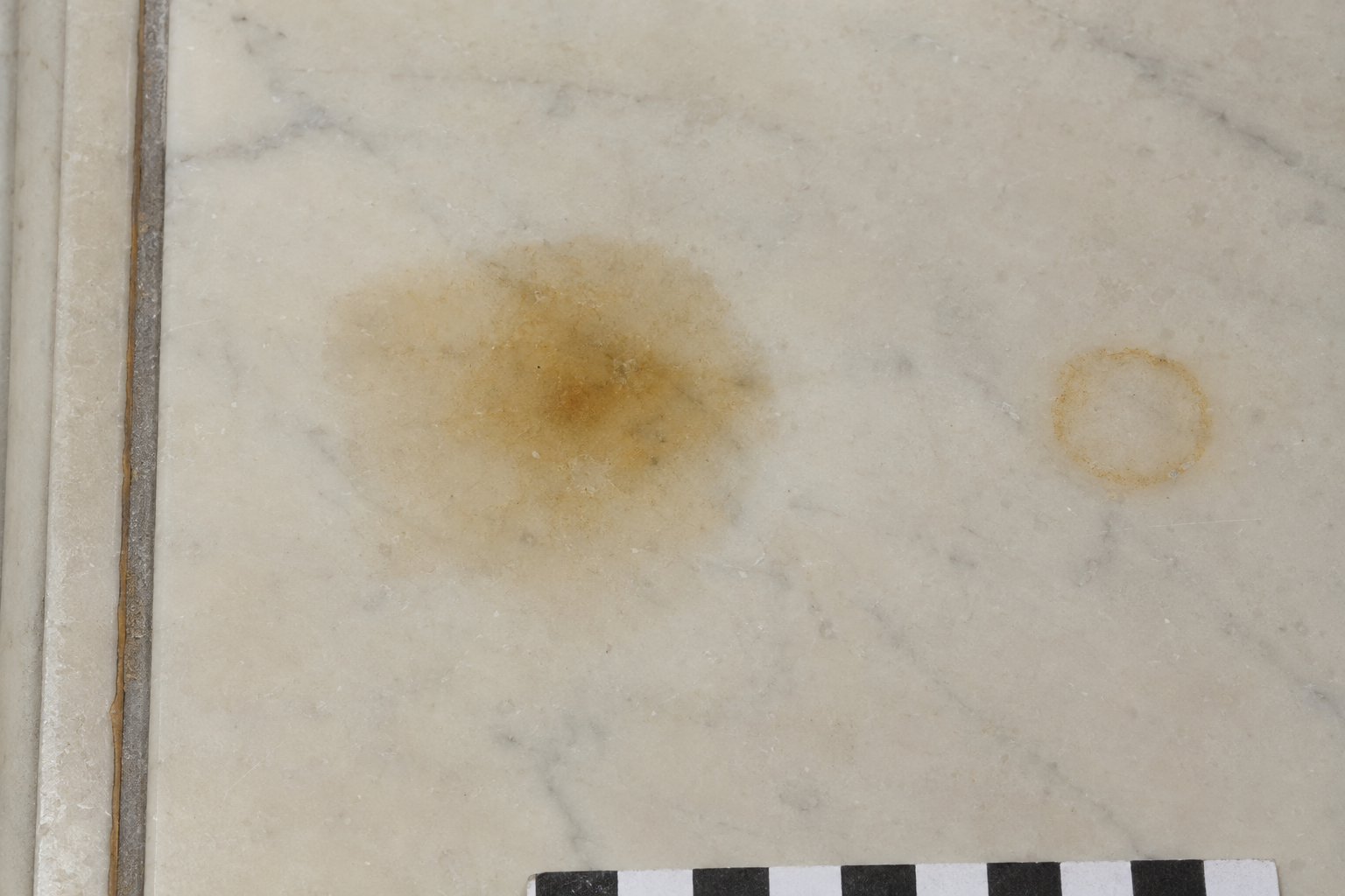 Diagnostic : taches sur marbre et pierre naturelle 3 visuel 126 diagnostic taches sur marbre et pierre naturelle Diagnostic : taches sur marbre et pierre naturelle
