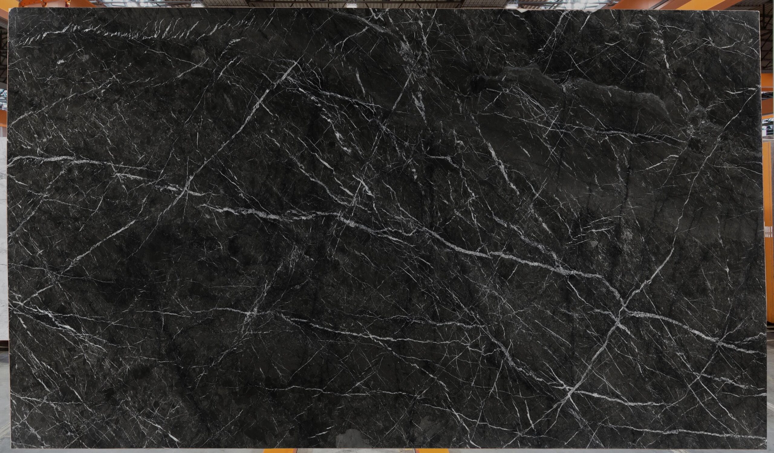 Marbre Gris Carnico 1 Gris Carnico 24156 scaled Tranche de marbre Gris Carnico, vue 1